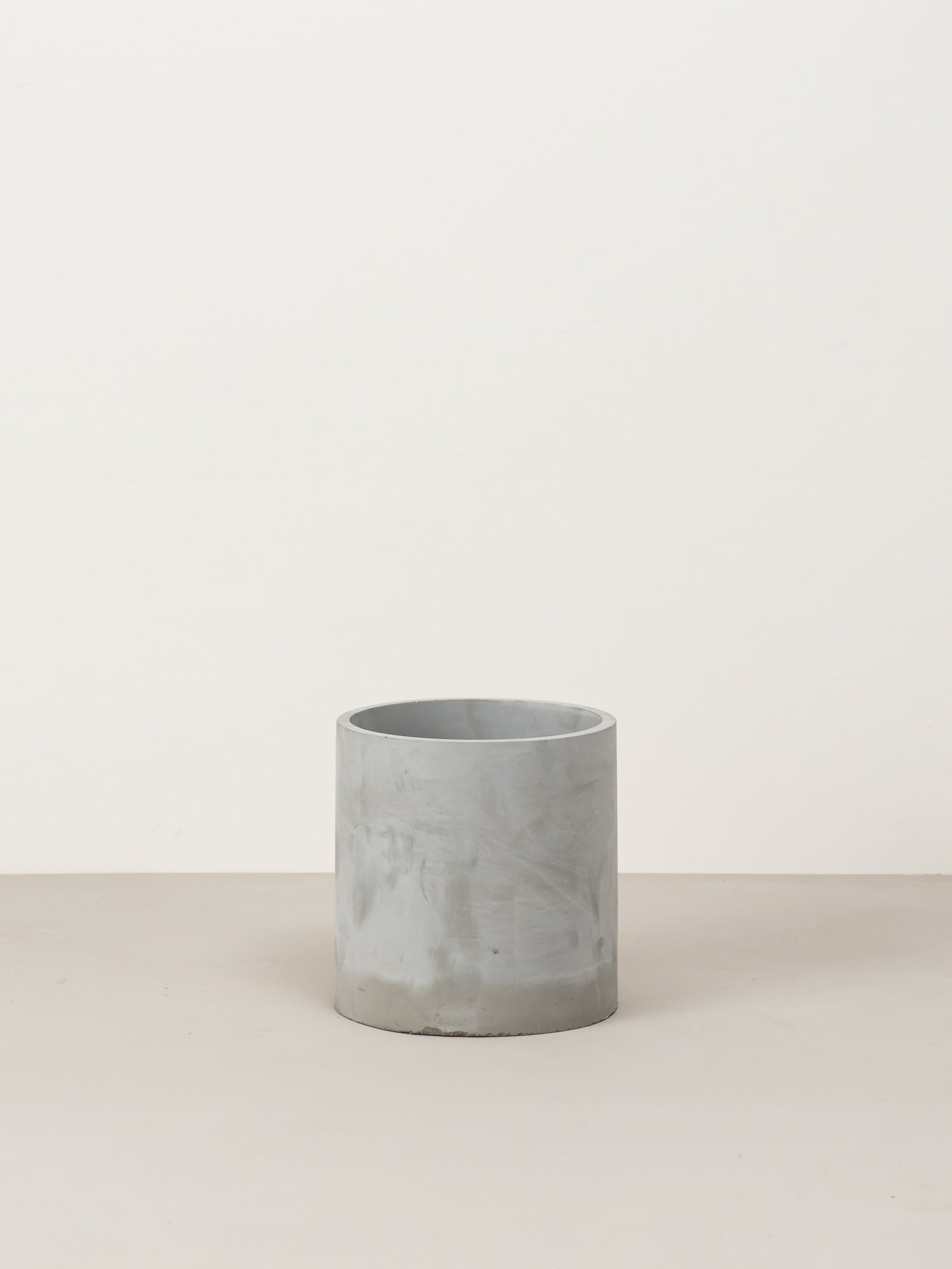 Quinn | Grey