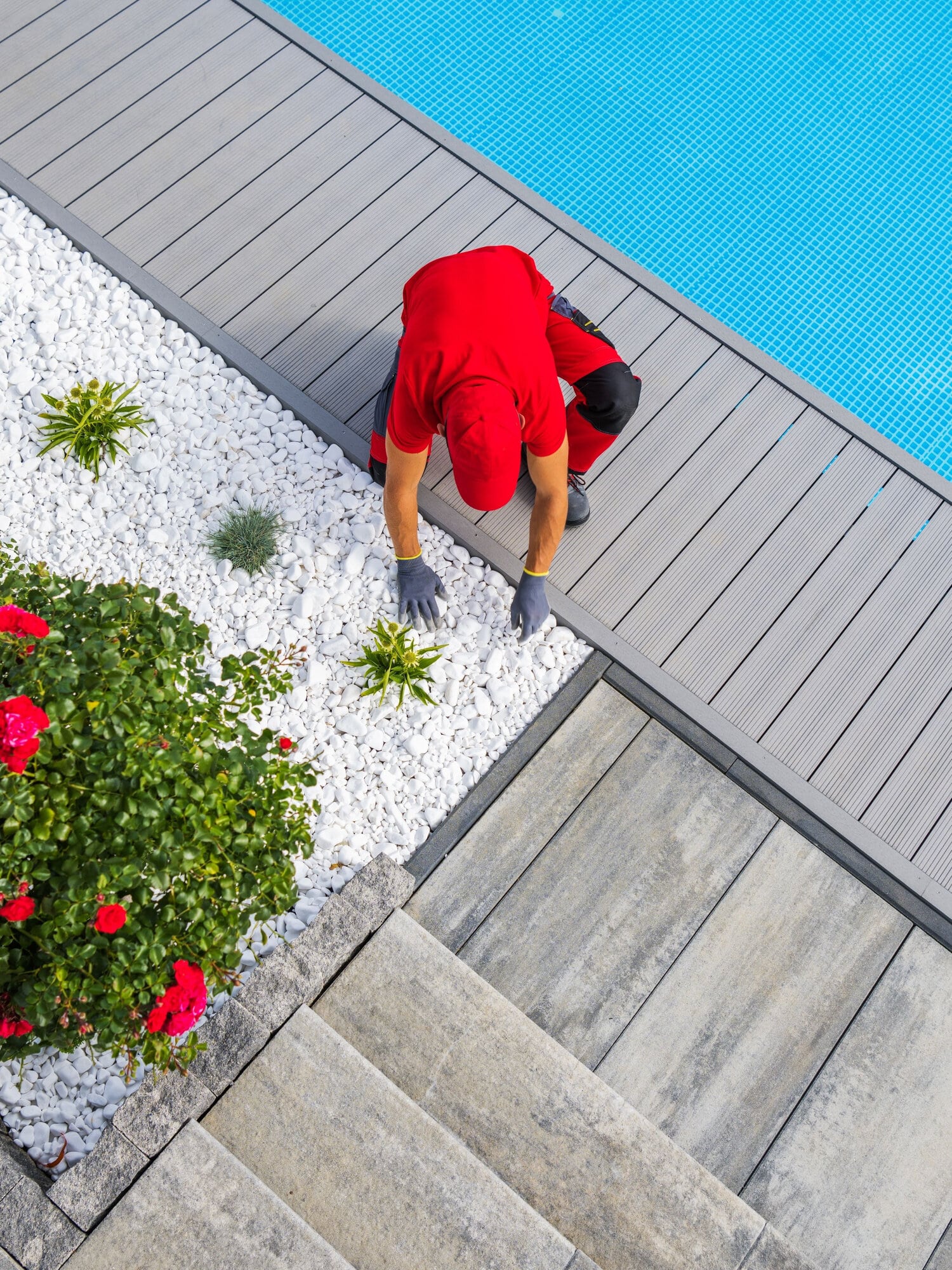 Gravel/Pebble Installation