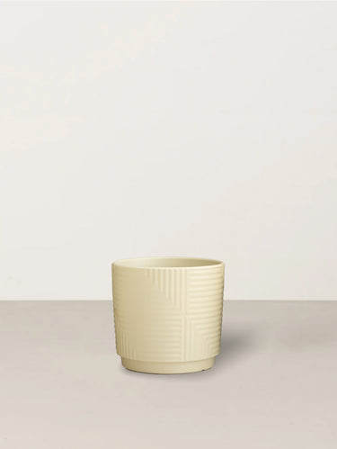 Ella | Medium