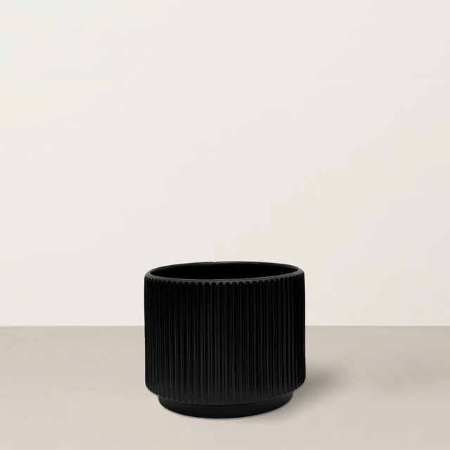 Elly | Matte Black